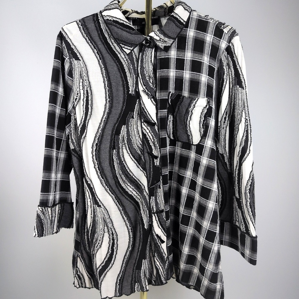 Ali Miles Patchwork Women L Black White Plaid Swirl Mixed Media Toggle Button Up